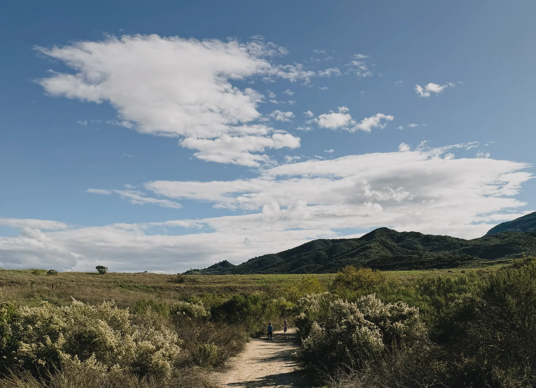 Satwiwa Loop Trail toddlers running in Satwiwa Loop Trail